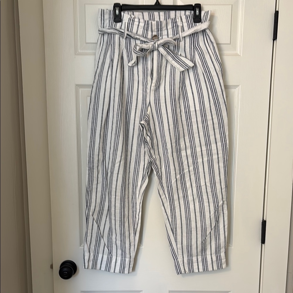 Madewell White and Blue Cropped Pants with Tie Waist